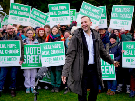 Are the Greens taking Reform votes?