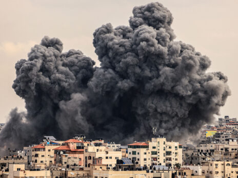 Edward Luttwak: “The Israelis are bombing to kill Hamas, not civilians”